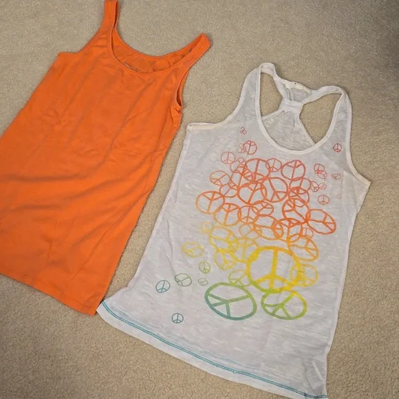 Tank Top Bundle - Picture 1 of 11